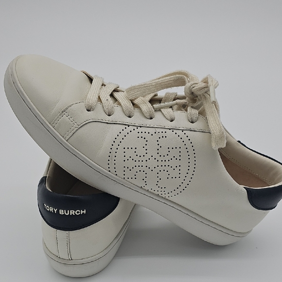 Authentic Pre Loved Tory Burch Sneakers - Picture 14 of 16